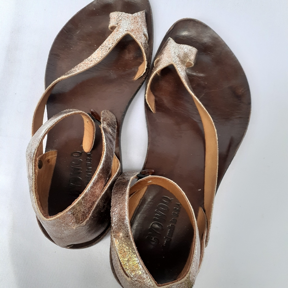 Cydwoq tomcat sandal